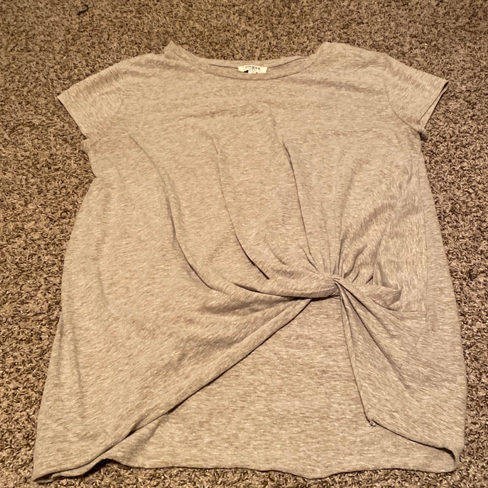 It’s small but cute and goes good with jeans